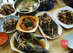 葱烧鲫鱼的做法图解3