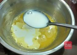 电饭煲蛋糕的做法图解3