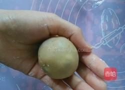 广式豆沙蛋黄月饼的做法图解8