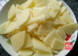 香辣干锅土豆片的做法图解2