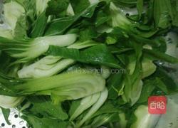 香菇炒上海青的做法图解1