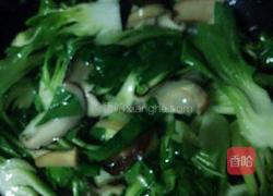 香菇炒上海青的做法图解4