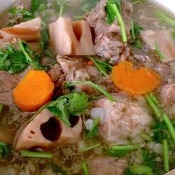 莲藕炖排骨的做法[图]
