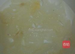 银耳汤的做法图解1