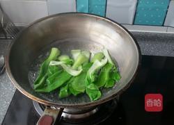 烫面素馅锅贴饺子的做法图解2