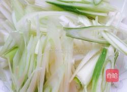 葱爆羊肉的做法图解2