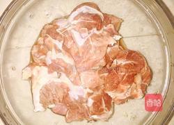 小炒黄牛肉的做法图解1