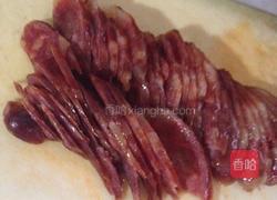 香肠夹饼的做法图解2