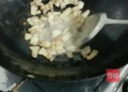 西芹炒五花肉的做法图解2