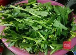 瘦肉炒菜心的做法图解1