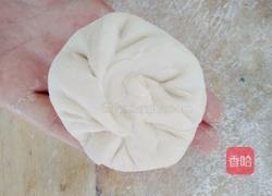 发面猪肉馅饼的做法图解2