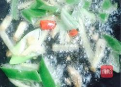 醋呛笋瓜的做法图解2