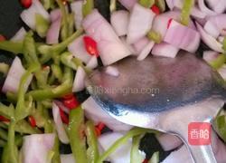 五花肉炒洋葱的做法图解4