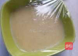 香蕉蛋奶羹的做法图解5