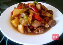 红烧肉炖土豆的做法图解9