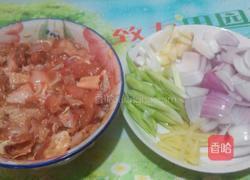 洋葱鸡块的做法图解2