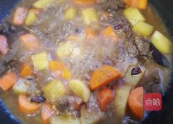 酱烧土豆牛肉丁的做法图解7