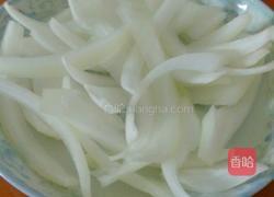 洋葱火腿炒黄瓜的做法图解4