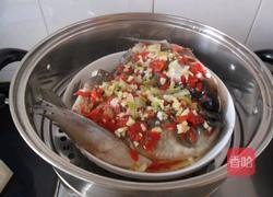 剁椒鱼头的做法图解5