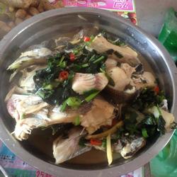 紫苏辣椒鱼的做法[图]