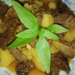 士豆烧中腩的做法[图]