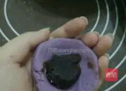 Purple Potato and Red Bean Sand Cake Recipe Illustration 7