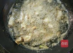 油炸小鲫鱼的做法图解6