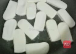 丝瓜炒豆腐的做法图解2