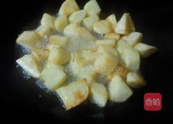 土豆煲肉的做法图解3