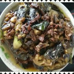 牛肉丝烧茄子的做法[图]