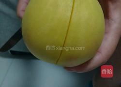 黄桃罐头的做法图解3