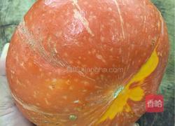 鲜百合蒸南瓜的做法图解1