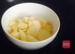 土豆泥沙拉的做法图解1