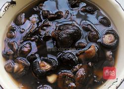 香菇酱肉包的做法图解3