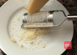 芝士培根意大利面的做法图解2