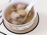 石斛胞鱼炖鸡汤的做法[图]