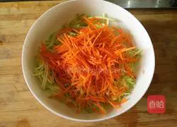 Illustration of how to make two silk cakes 1