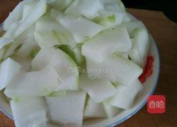 东北蘑菇冬瓜肉汤的做法图解3