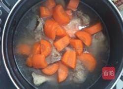 羊骨胡萝卜汤的做法图解5