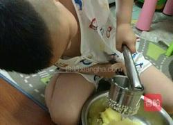 彩色豆泥的做法图解2