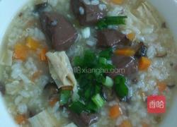 猪血粥的做法图解7