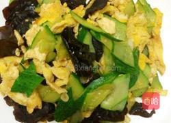 木耳黄瓜炒鸡蛋的做法图解6