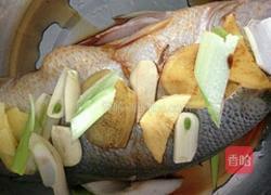 糖醋鱼的做法图解3