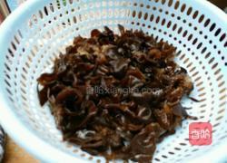 凉拌木耳――JIARU 的做法图解1