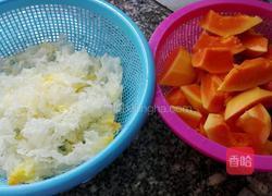 杞子木瓜雪耳糖水的做法图解3