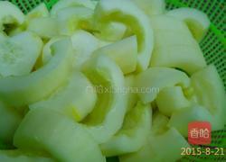 黄瓜煲鳝鱼的做法图解1