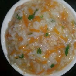 红萝卜肉末粥的做法[图]