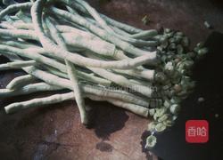 豆角松的做法图解1