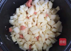 莲藕番茄饭的做法图解2