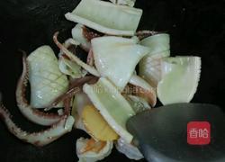 海鲜意大利面的做法图解7